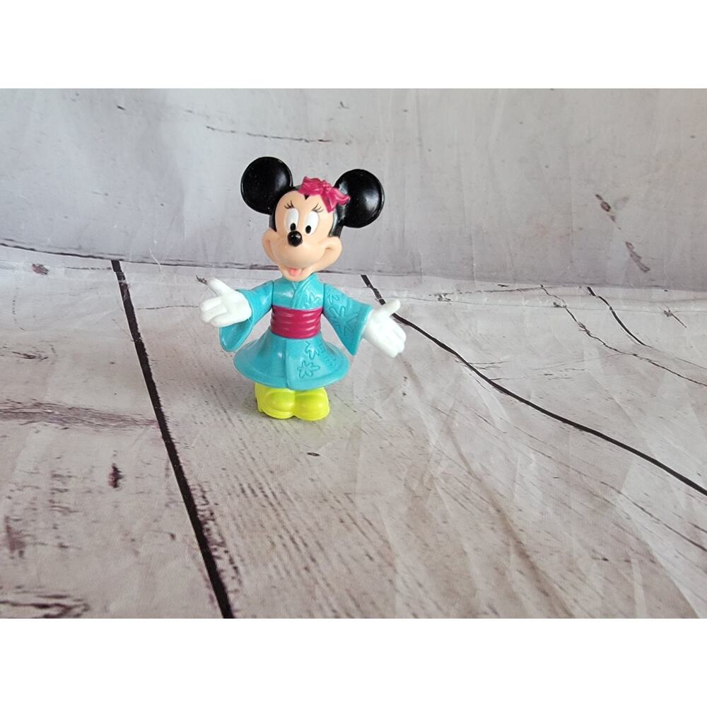 Vintage Disney Epcot Center Geisha Minnie Mouse Toy Figurine